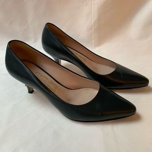 Ferragamo 2in Pumps: Size 5